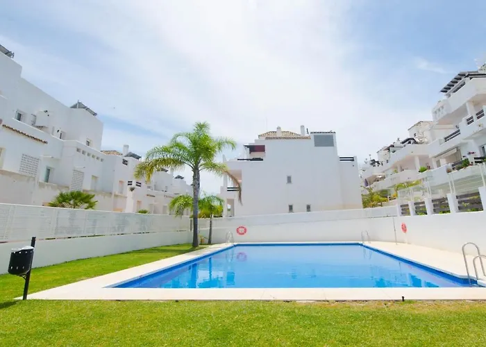 Valle Golf -next To The Golf Course And Very Close To The * Estepona