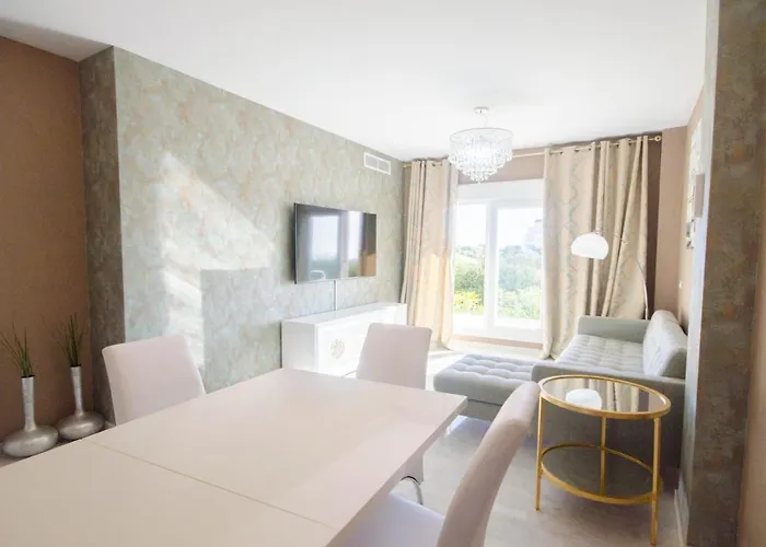 Valle Golf -next To The Golf Course And Very Close To The 아파트 *