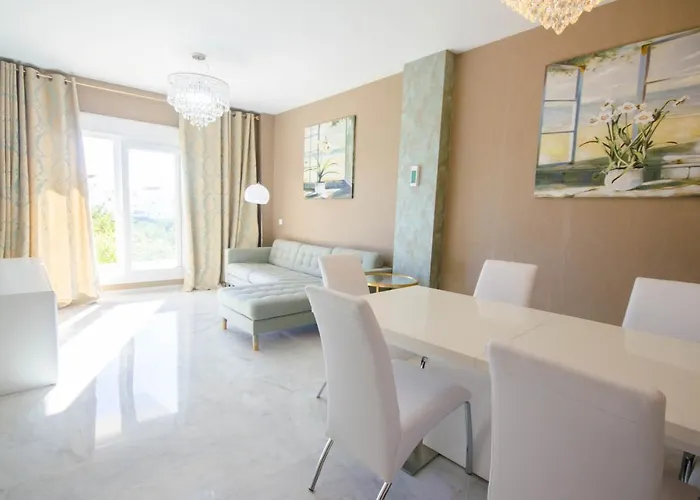 Valle Golf -next To The Golf Course And Very Close To The Apartamento