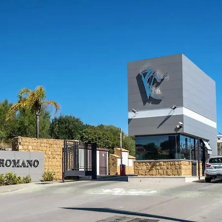 Valle Golf -next To The Golf Course And Very Close To The Appartement Estepona